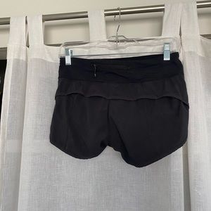 Lululemon Speed Up Short 2.5